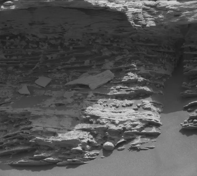 Sol 3364: Mast Camera (Mastcam)