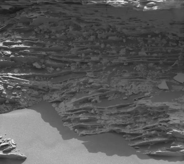 Sol 3364: Mast Camera (Mastcam)