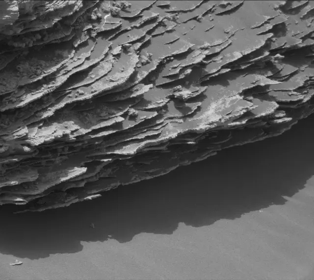 Sol 3364: Mast Camera (Mastcam)