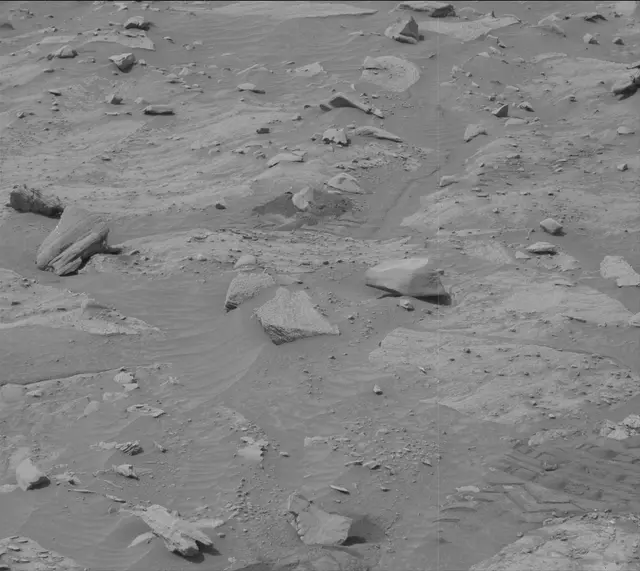 Sol 3365: Mast Camera (Mastcam)