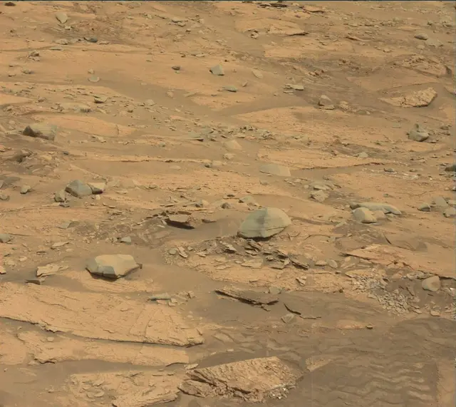 Sol 3365: Mast Camera (Mastcam)