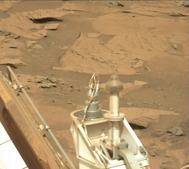 Sol 3365: Mast Camera (Mastcam)
