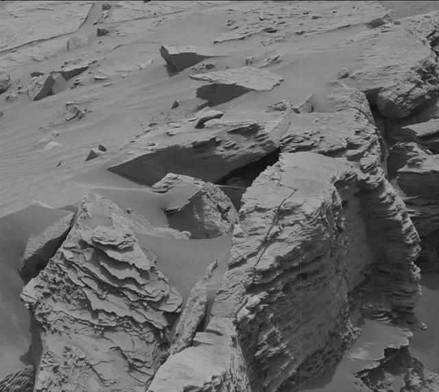 Sol 3365: Mast Camera (Mastcam)