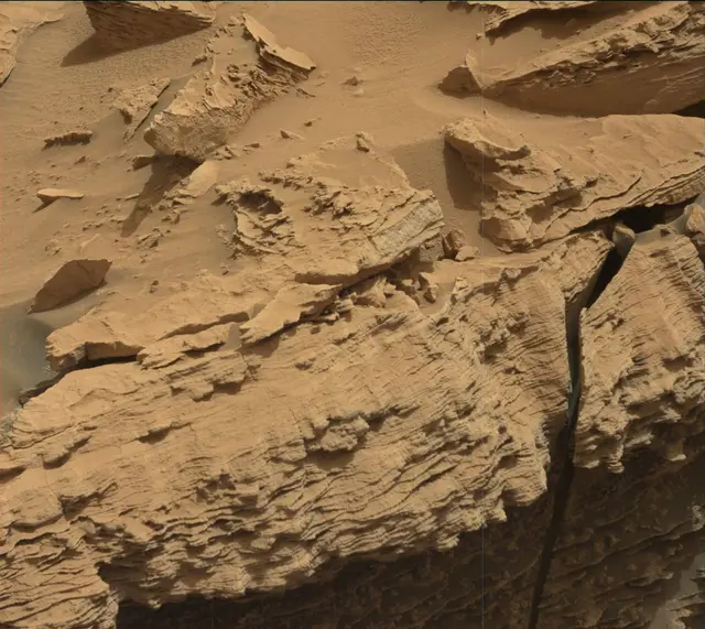 Sol 3365: Mast Camera (Mastcam)