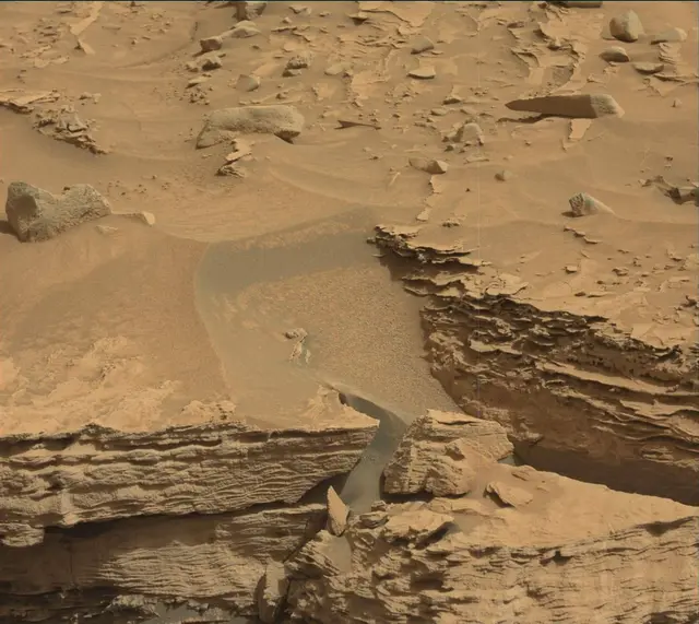 Sol 3365: Mast Camera (Mastcam)
