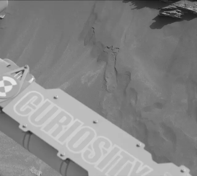 Sol 3367: Mast Camera (Mastcam)