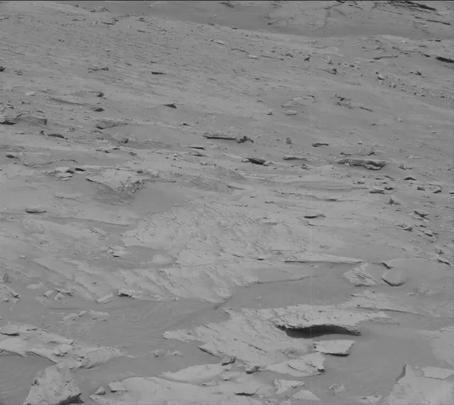 Sol 3367: Mast Camera (Mastcam)
