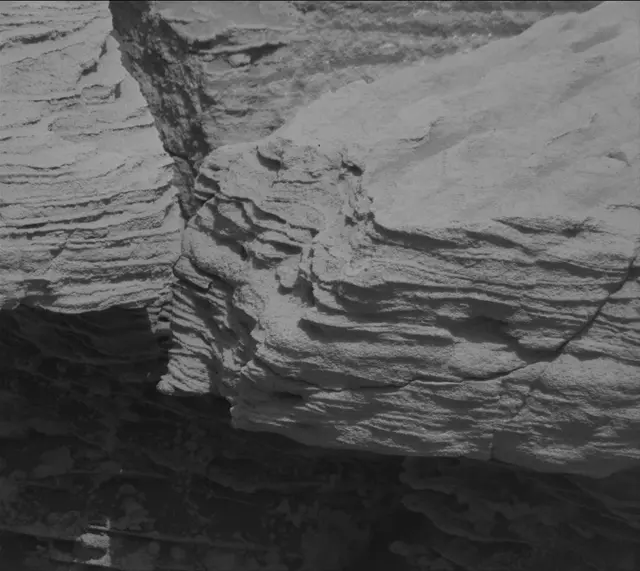 Sol 3367: Mast Camera (Mastcam)