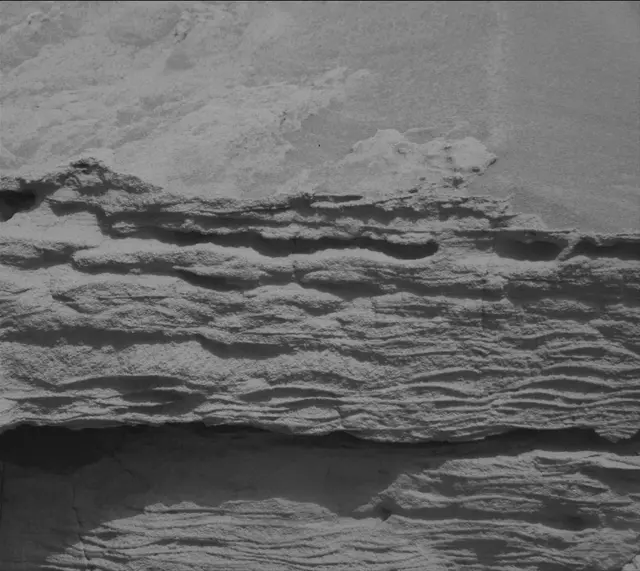 Sol 3367: Mast Camera (Mastcam)