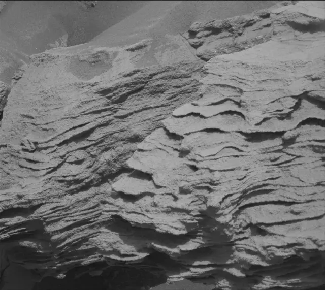 Sol 3367: Mast Camera (Mastcam)
