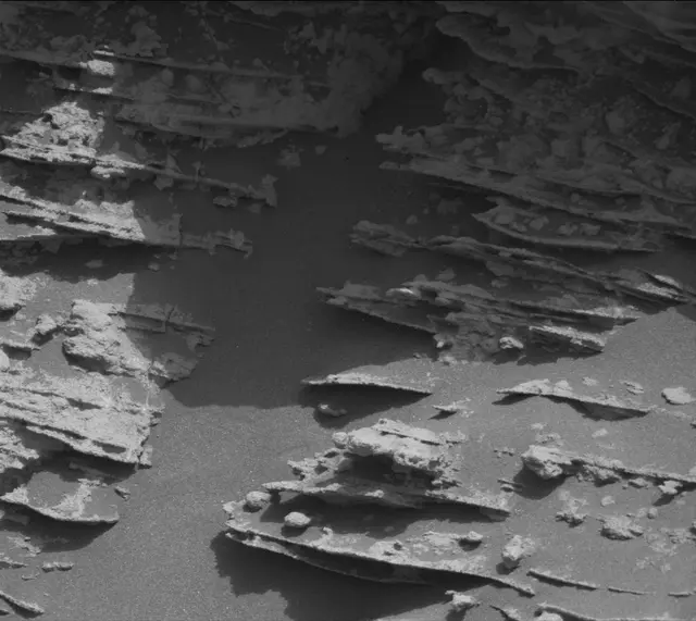 Sol 3367: Mast Camera (Mastcam)