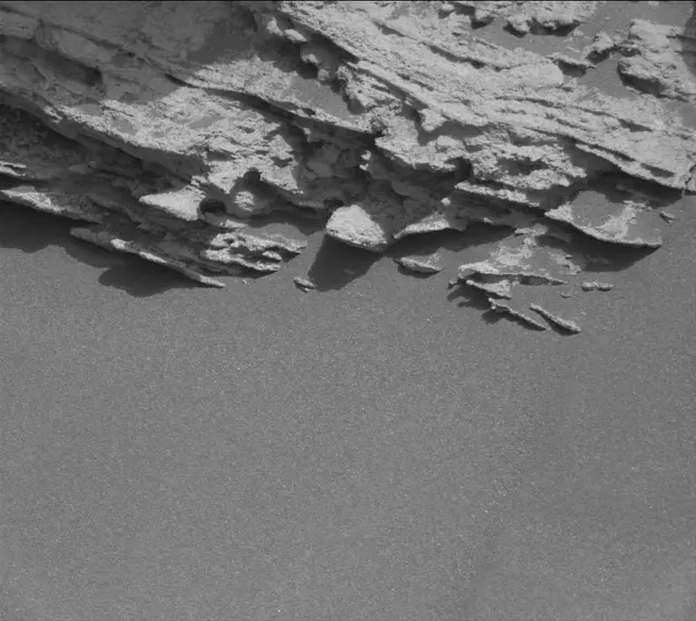 Sol 3367: Mast Camera (Mastcam)