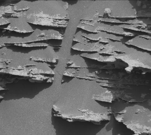 Sol 3367: Mast Camera (Mastcam)