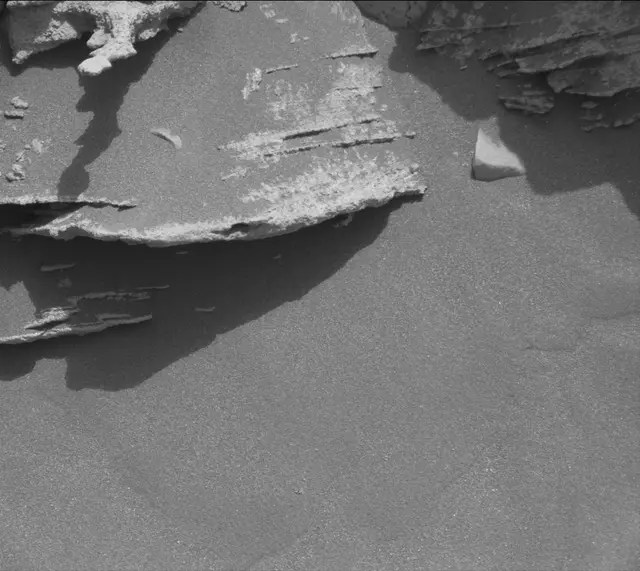 Sol 3367: Mast Camera (Mastcam)