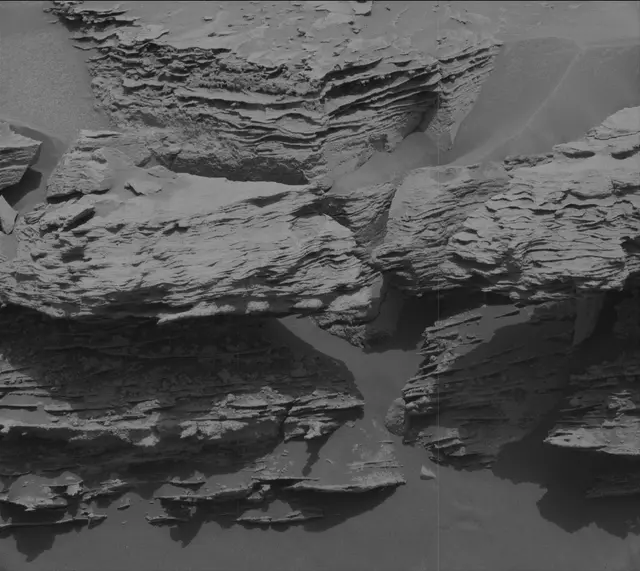Sol 3369: Mast Camera (Mastcam)