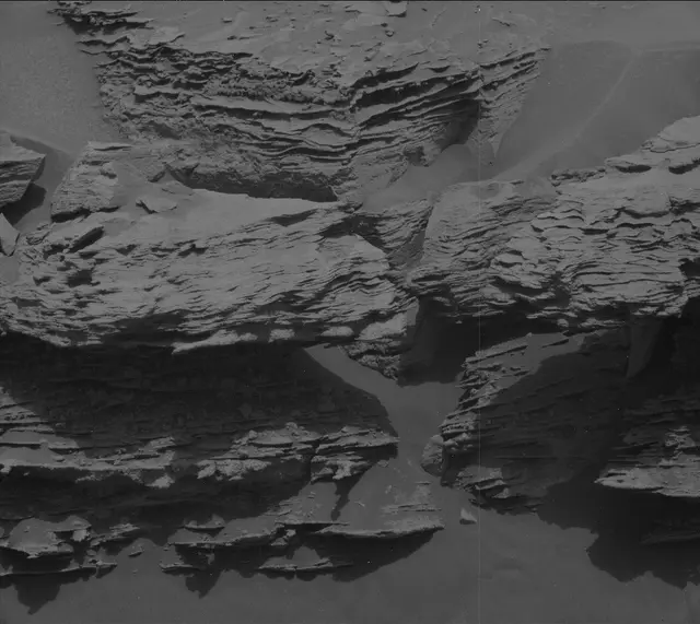 Sol 3369: Mast Camera (Mastcam)
