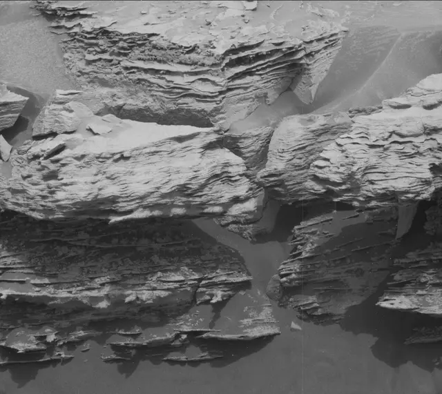 Sol 3369: Mast Camera (Mastcam)