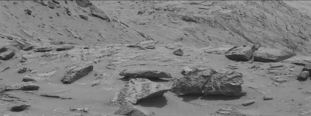 Sol 3369: Mast Camera (Mastcam)