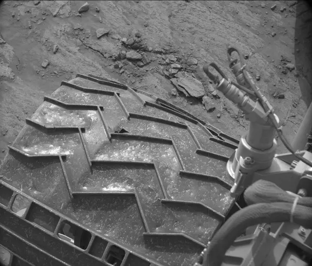 Sol 3369: Mast Camera (Mastcam)