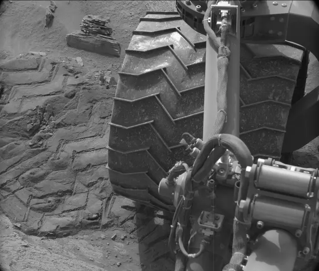 Sol 3369: Mast Camera (Mastcam)