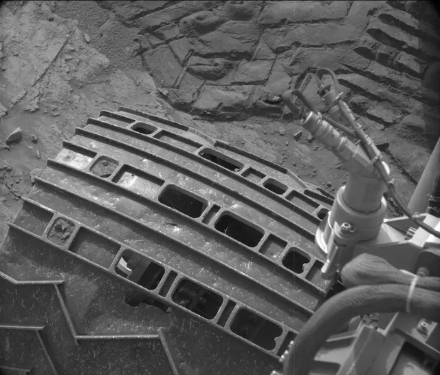 Sol 3369: Mast Camera (Mastcam)