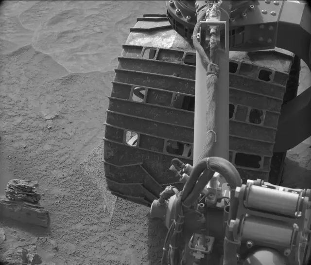 Sol 3369: Mast Camera (Mastcam)