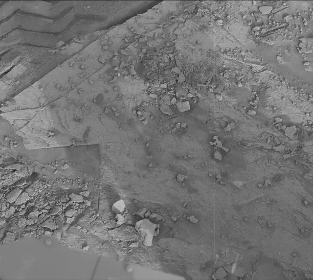 Sol 3369: Mast Camera (Mastcam)