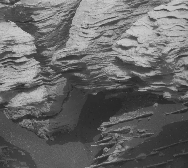 Sol 3369: Mast Camera (Mastcam)