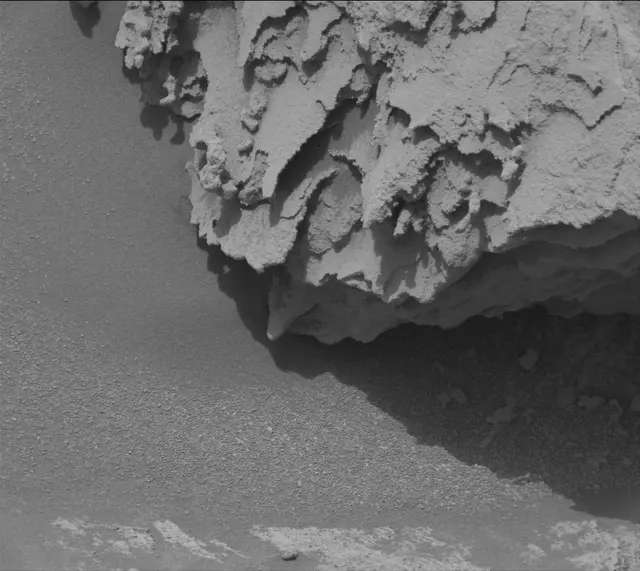 Sol 3369: Mast Camera (Mastcam)
