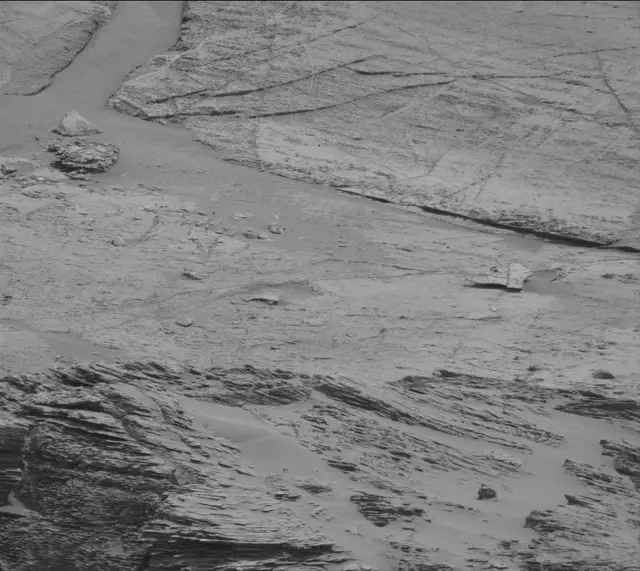 Sol 3369: Mast Camera (Mastcam)