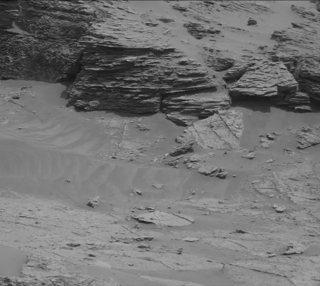 Sol 3369: Mast Camera (Mastcam)