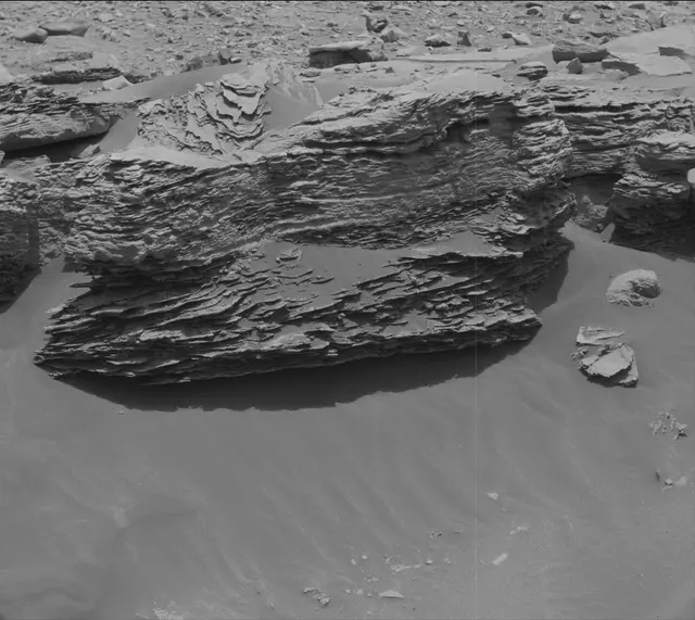 Sol 3371: Mast Camera (Mastcam)