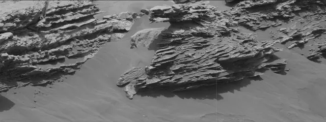 Sol 3371: Mast Camera (Mastcam)
