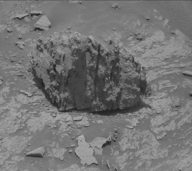 Sol 3371: Mast Camera (Mastcam)