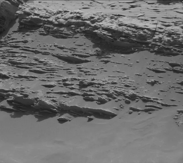 Sol 3371: Mast Camera (Mastcam)