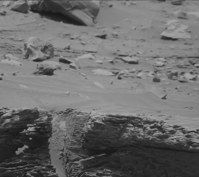 Sol 3371: Mast Camera (Mastcam)