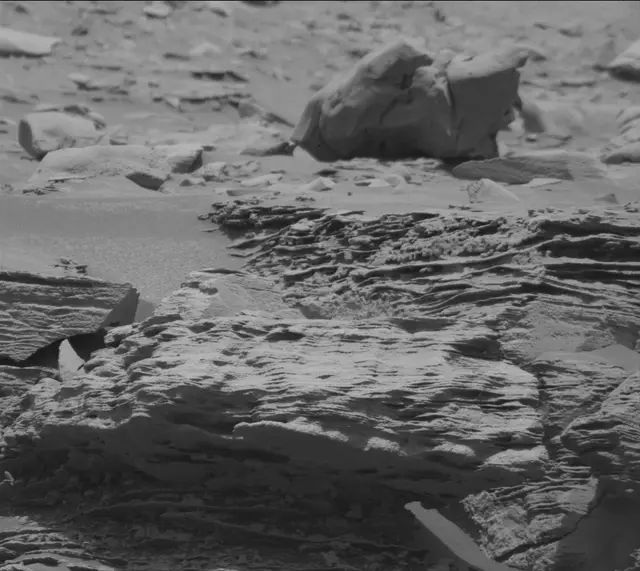 Sol 3371: Mast Camera (Mastcam)