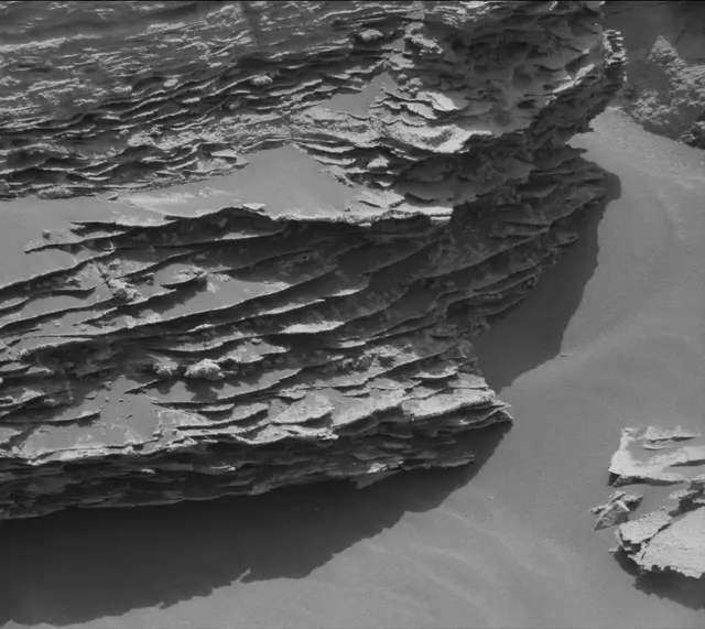Sol 3371: Mast Camera (Mastcam)
