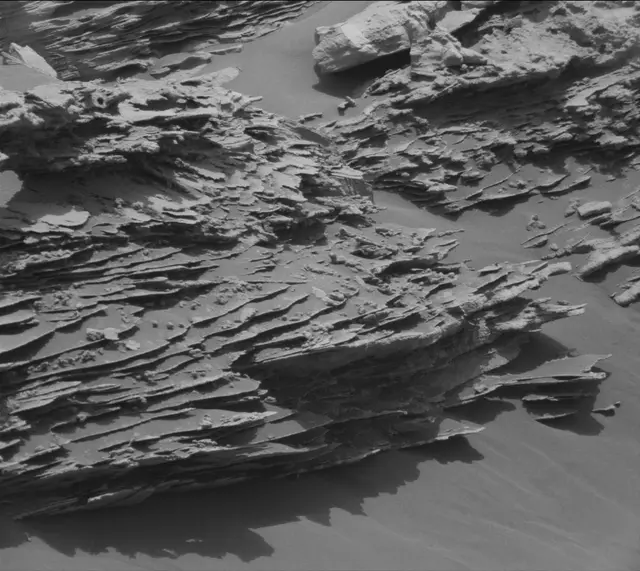 Sol 3371: Mast Camera (Mastcam)