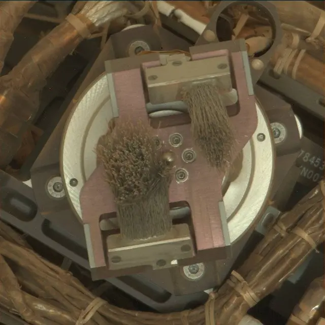 Sol 3371: Mast Camera (Mastcam)
