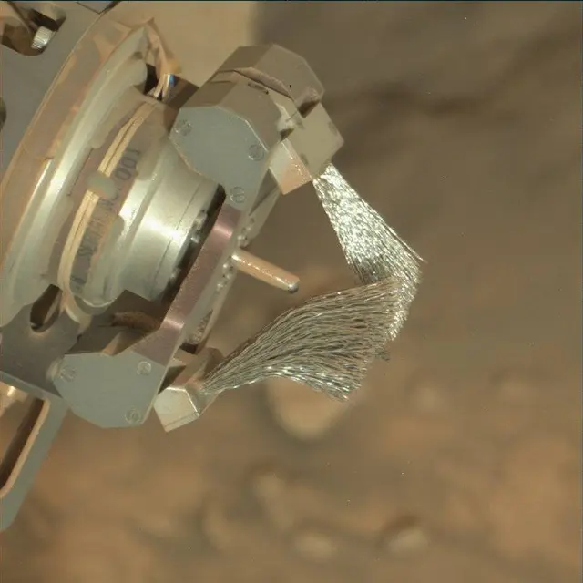 Sol 3371: Mast Camera (Mastcam)
