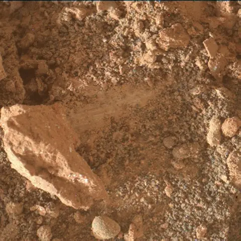 Sol 3371: Mars Hand Lens Imager (MAHLI)