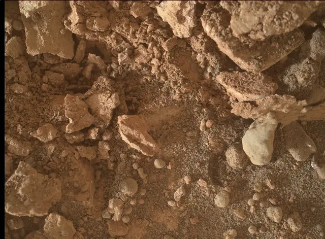 Sol 3371: Mars Hand Lens Imager (MAHLI)