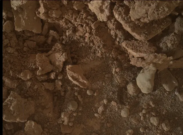 Sol 3371: Mars Hand Lens Imager (MAHLI)