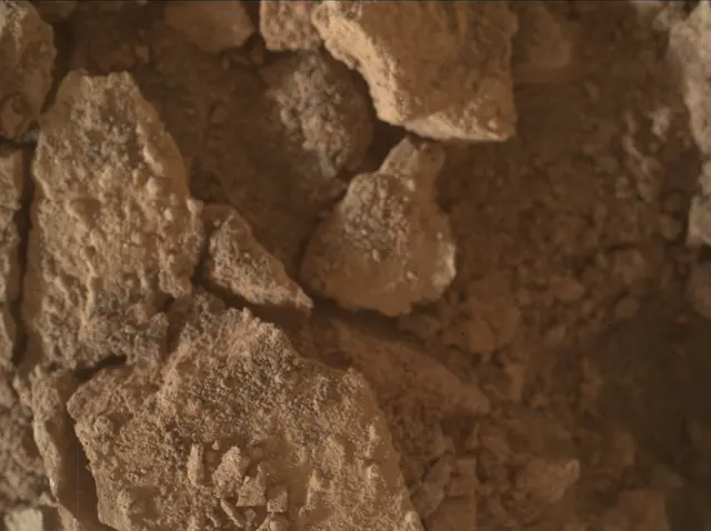 Sol 3371: Mars Hand Lens Imager (MAHLI)