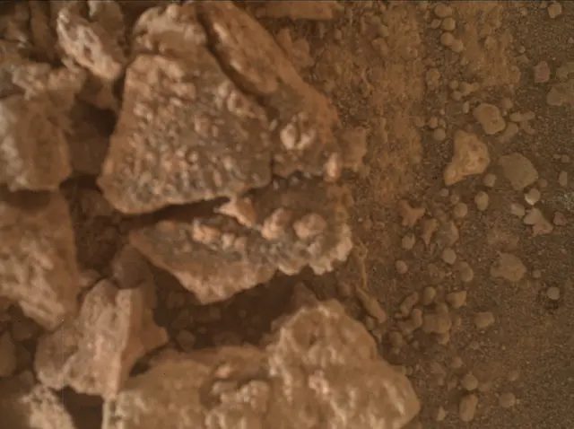 Sol 3371: Mars Hand Lens Imager (MAHLI)