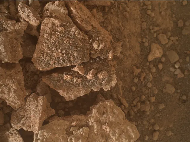 Sol 3371: Mars Hand Lens Imager (MAHLI)