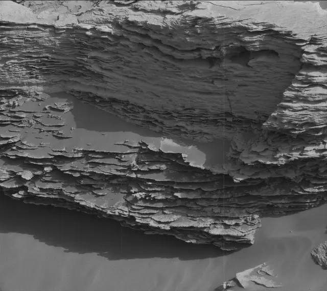 Sol 3372: Mast Camera (Mastcam)