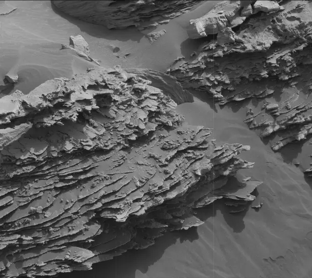 Sol 3372: Mast Camera (Mastcam)