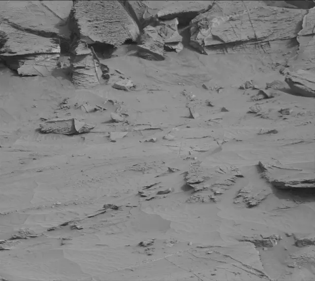 Sol 3372: Mast Camera (Mastcam)